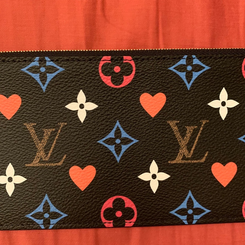 Louis Vuitton Game On Felicie Zippered Ins… - Picture 2 of 6